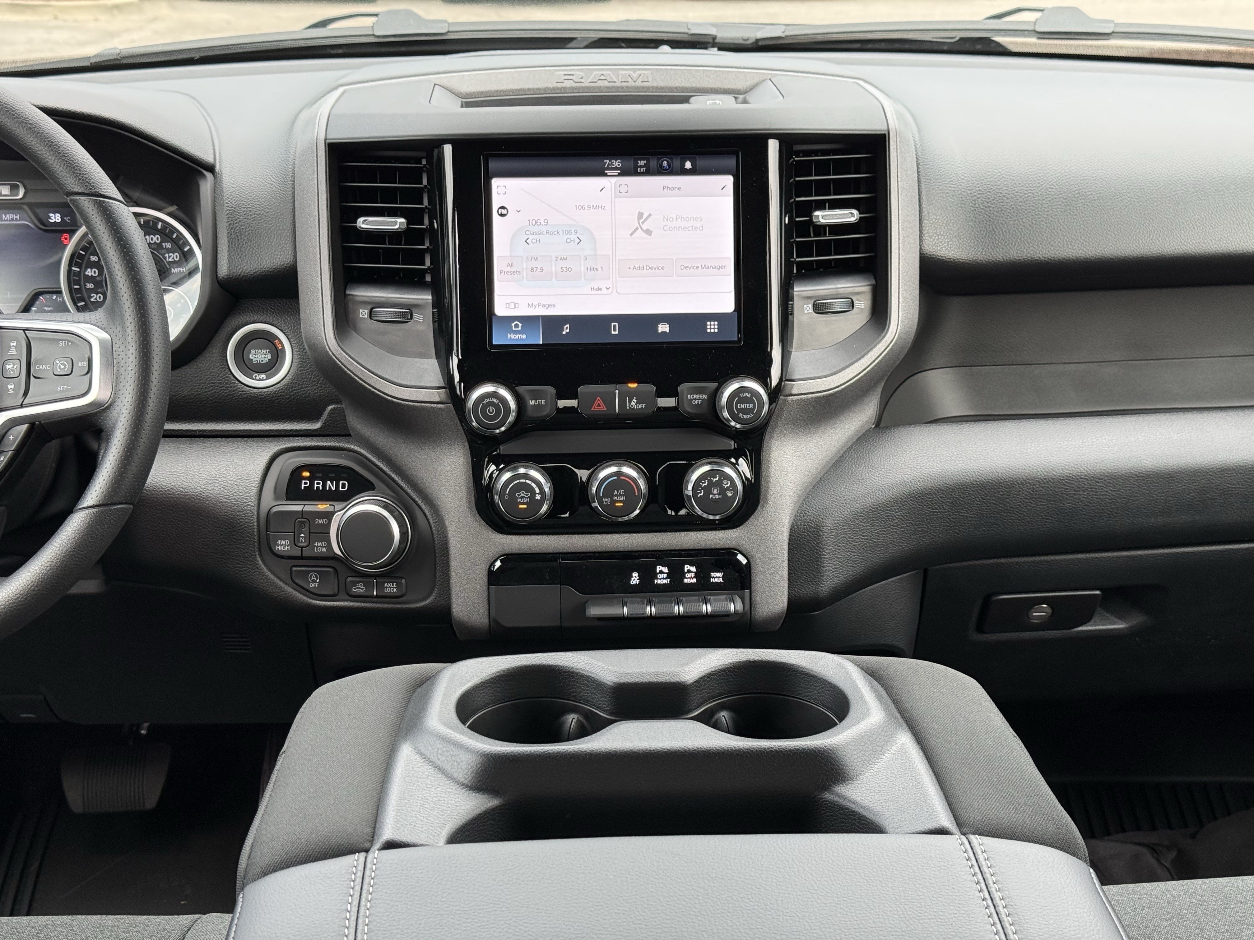 New 2026 RAM 1500 Warlock AWD/4WD image 30