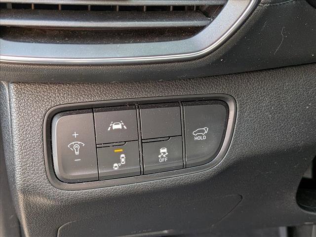 Used 2020 Hyundai Santa Fe SEL w/ Convenience Package image 13