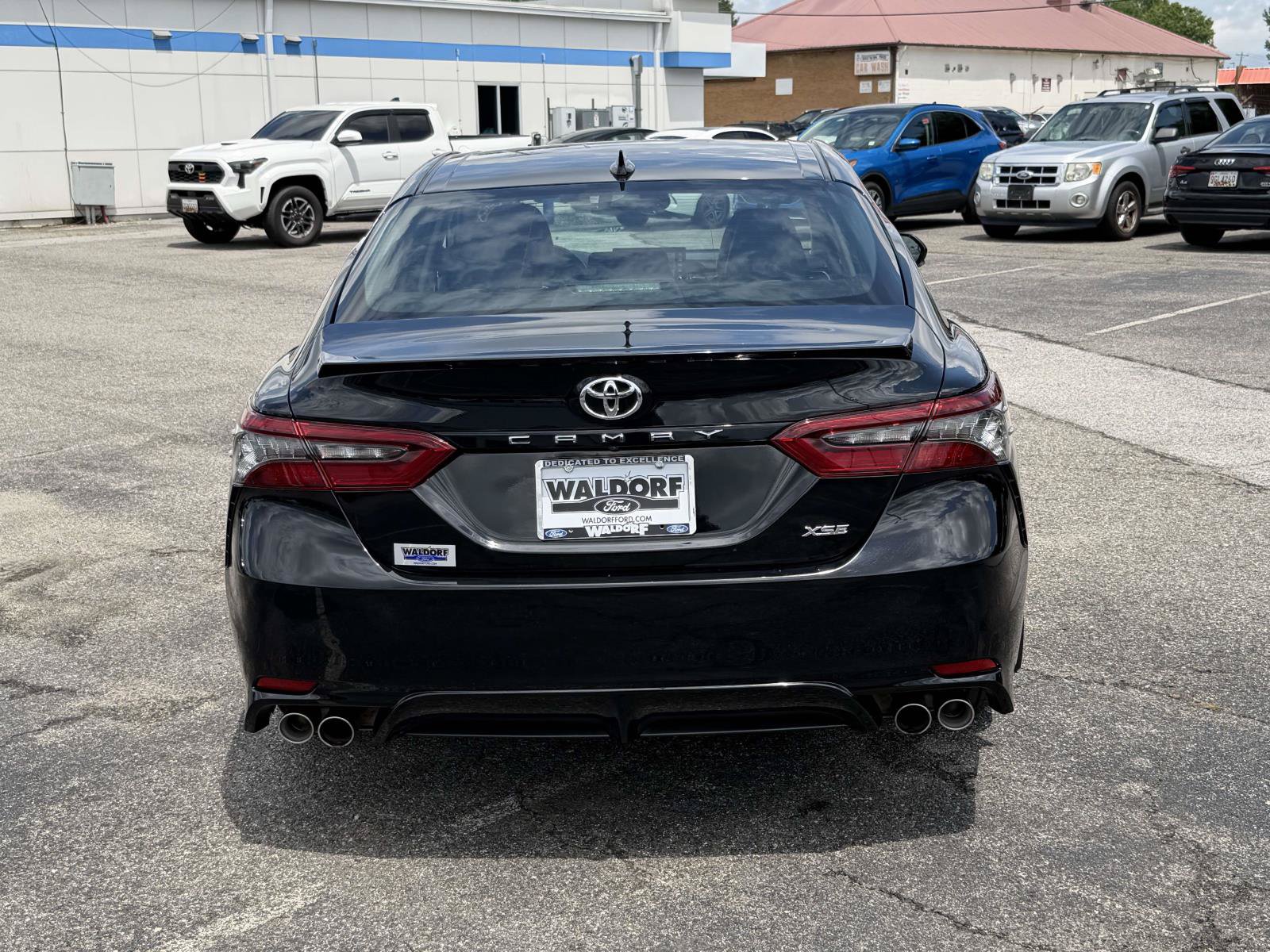 Used 2024 Toyota Camry XSE w/ Cold Weather Package FWD image 3