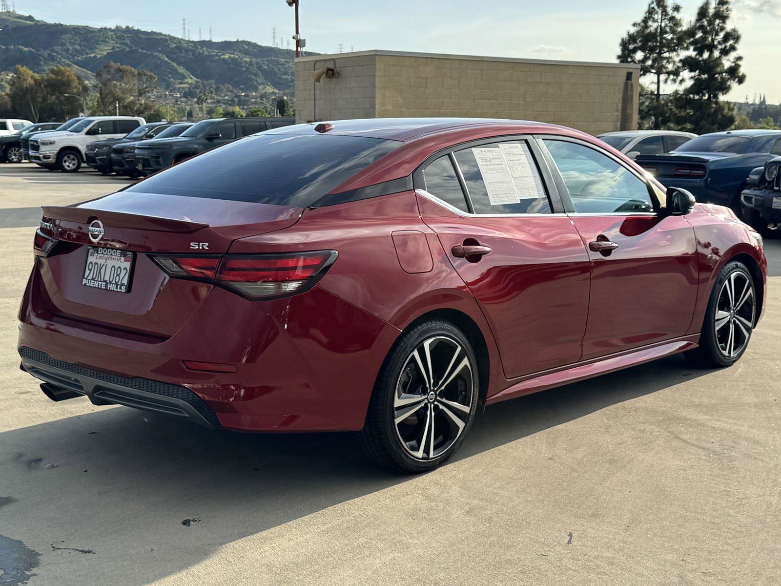 Used 2022 Nissan Sentra SR image 6