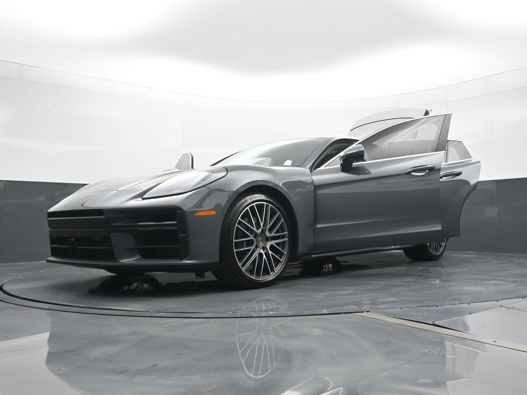 Certified 2025 Porsche Panamera 4 AWD/4WD image 31