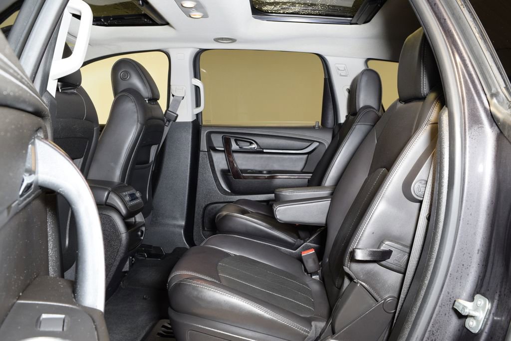 Used 2017 Chevrolet Traverse Premier image 28