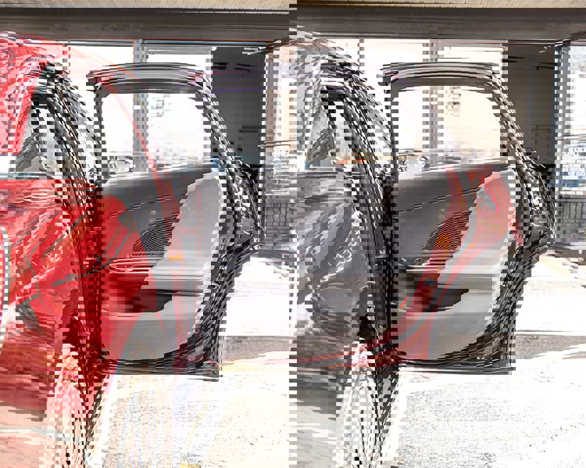 Used 2024 Lucid Air Pure image 36