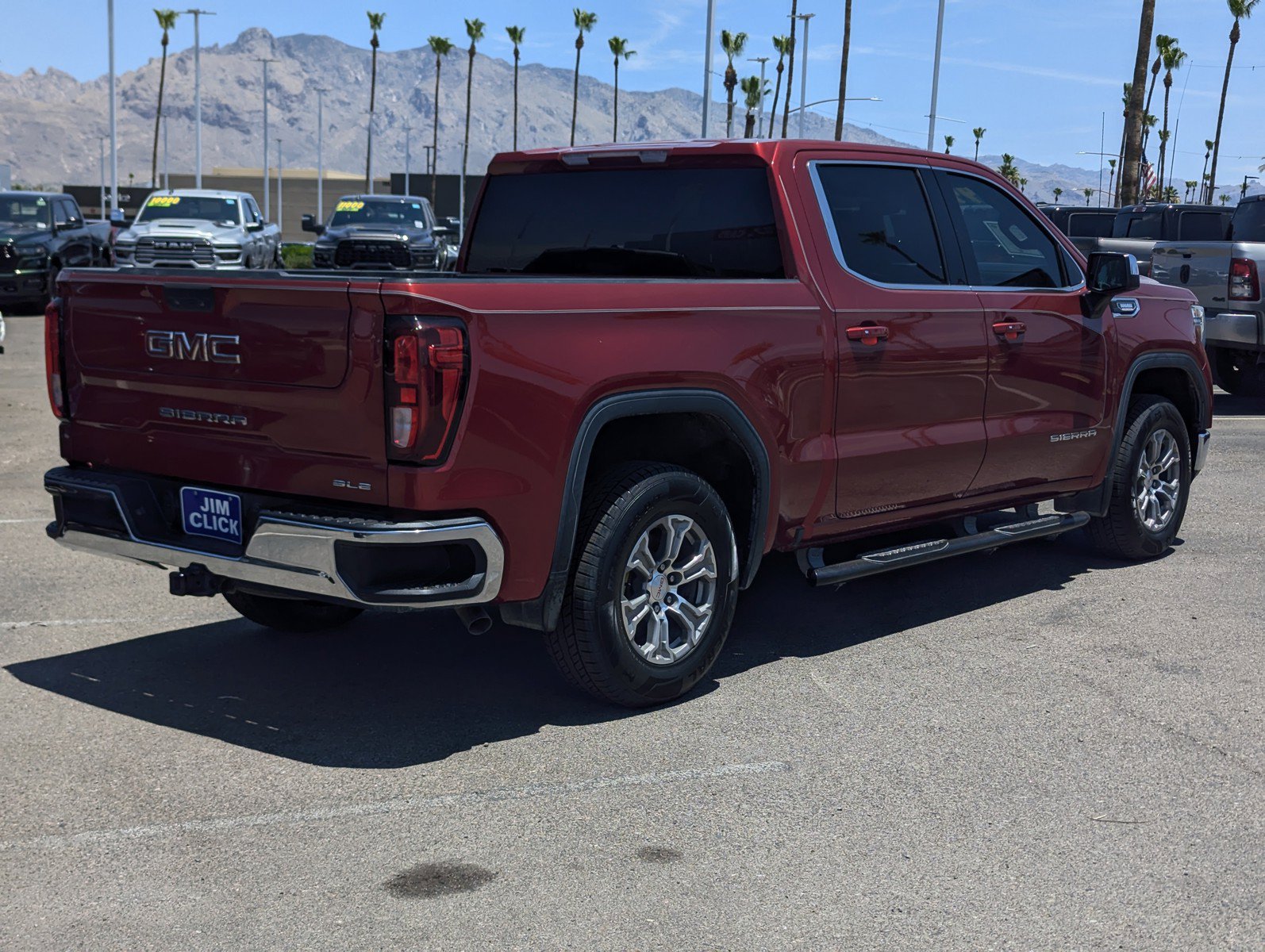 Used 2021 GMC Sierra 1500 SLE RWD image 2