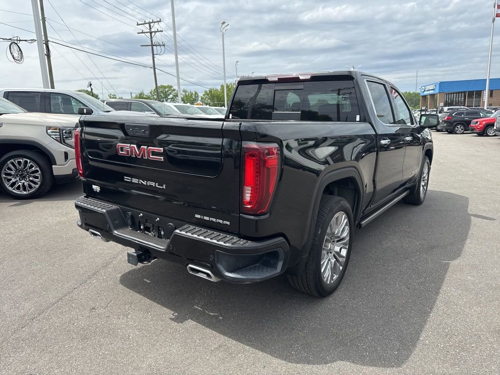 Used 2022 GMC Sierra 1500 Denali w/ Denali Premium Package AWD/4WD image 5