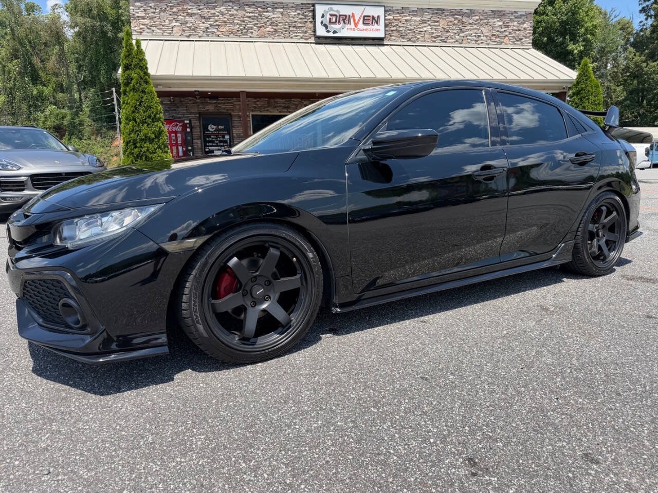 Used 2017 Honda Civic Sport image 1