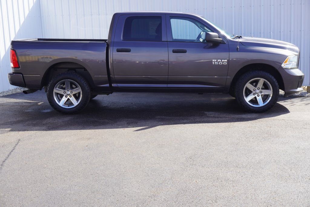 Used 2015 RAM 1500 Express image 2