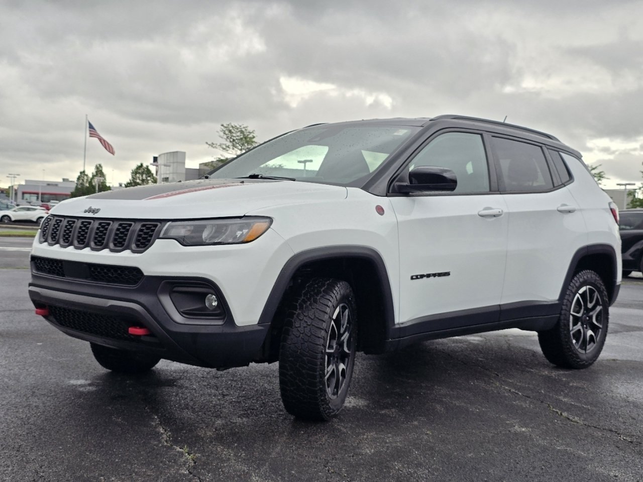 Used 2025 Jeep Compass Trailhawk AWD/4WD image 10