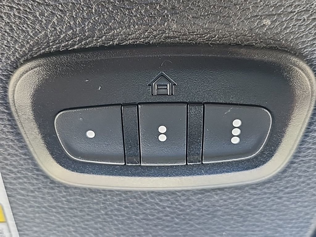 Certified 2021 Jeep Wrangler Rubicon w/ Cold Weather Group image 31