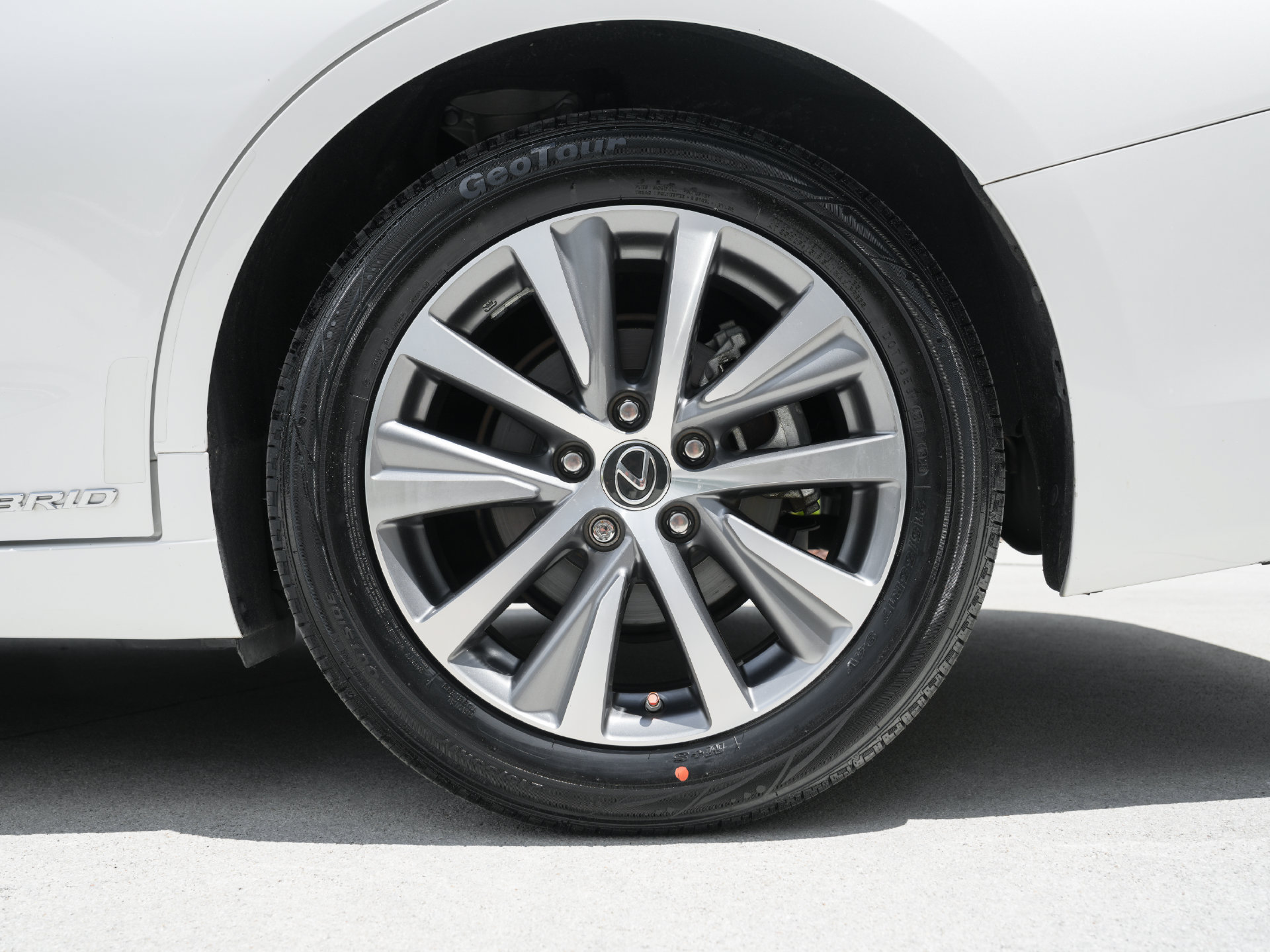 Used 2020 Lexus ES 300h w/ Premium Package FWD image 31