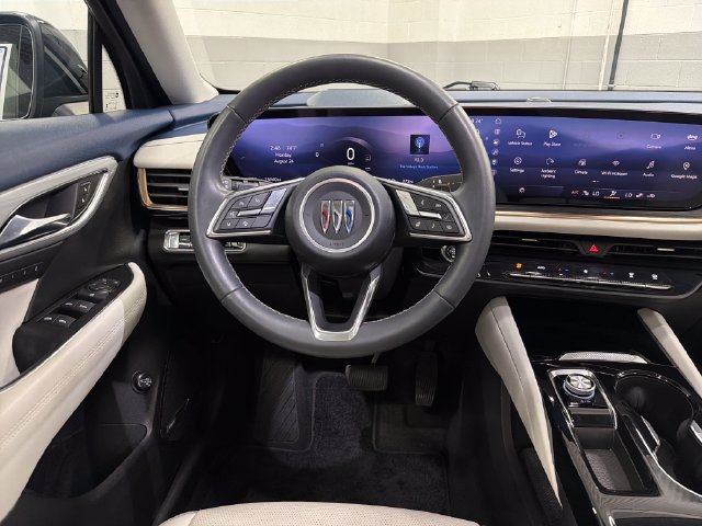 Used 2025 Buick Envision Avenir AWD/4WD image 14