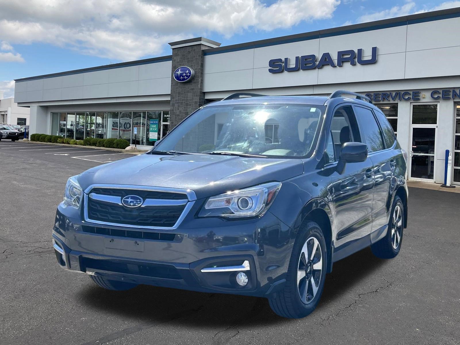Used 2018 Subaru Forester 2.5i Limited AWD/4WD image 3