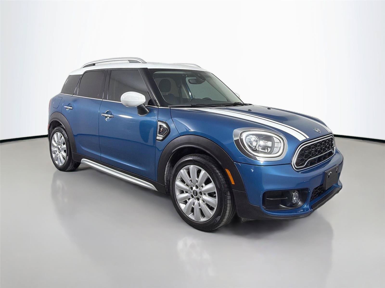 Used 2020 MINI Cooper Countryman S FWD image 3