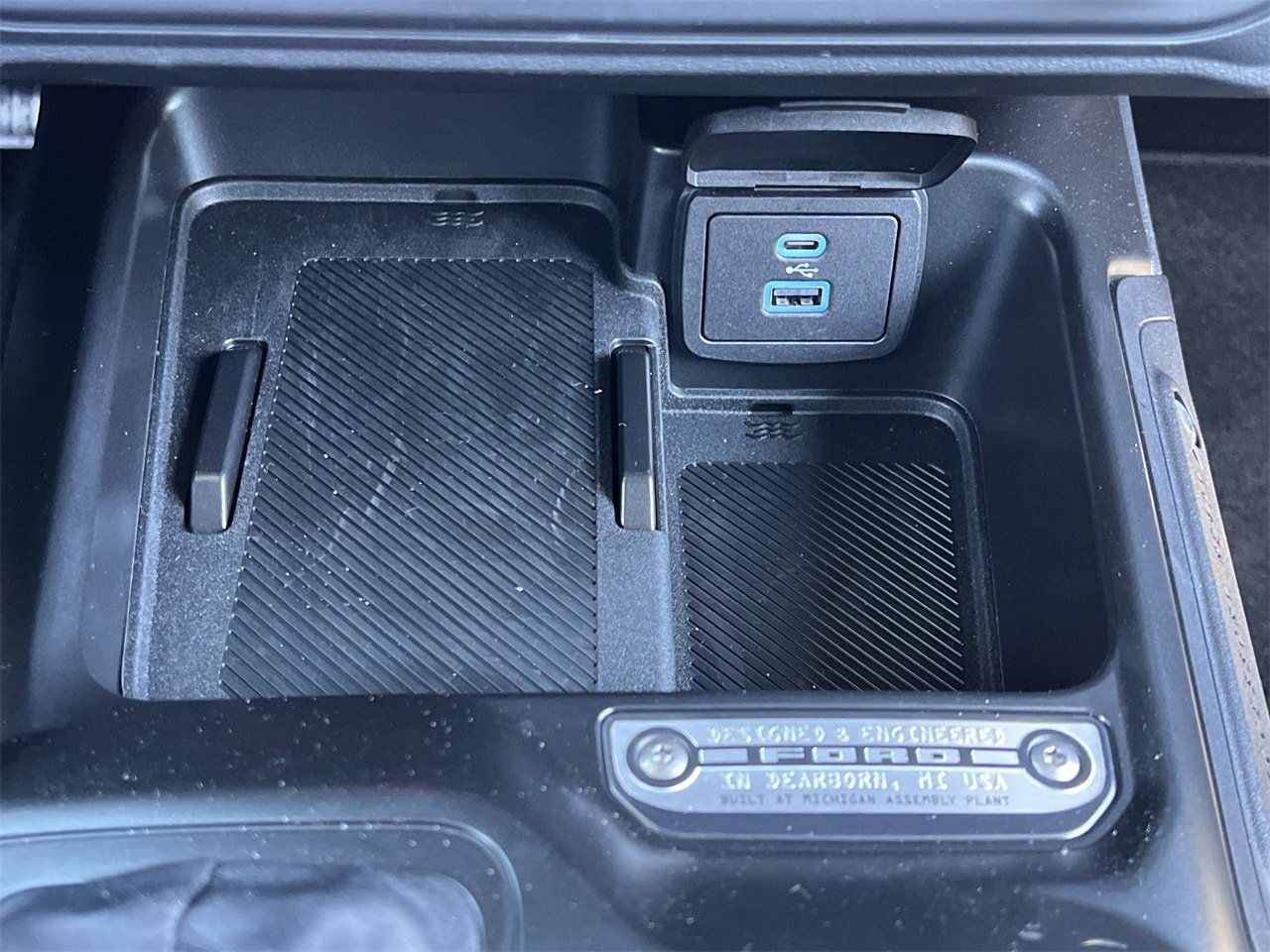 New 2025 Ford Bronco Outer Banks AWD/4WD image 7