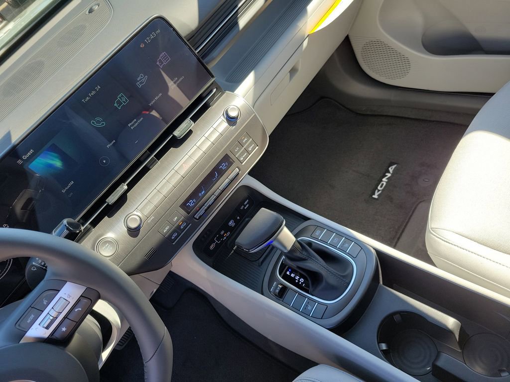 Used 2026 Hyundai Kona SEL Sport image 28