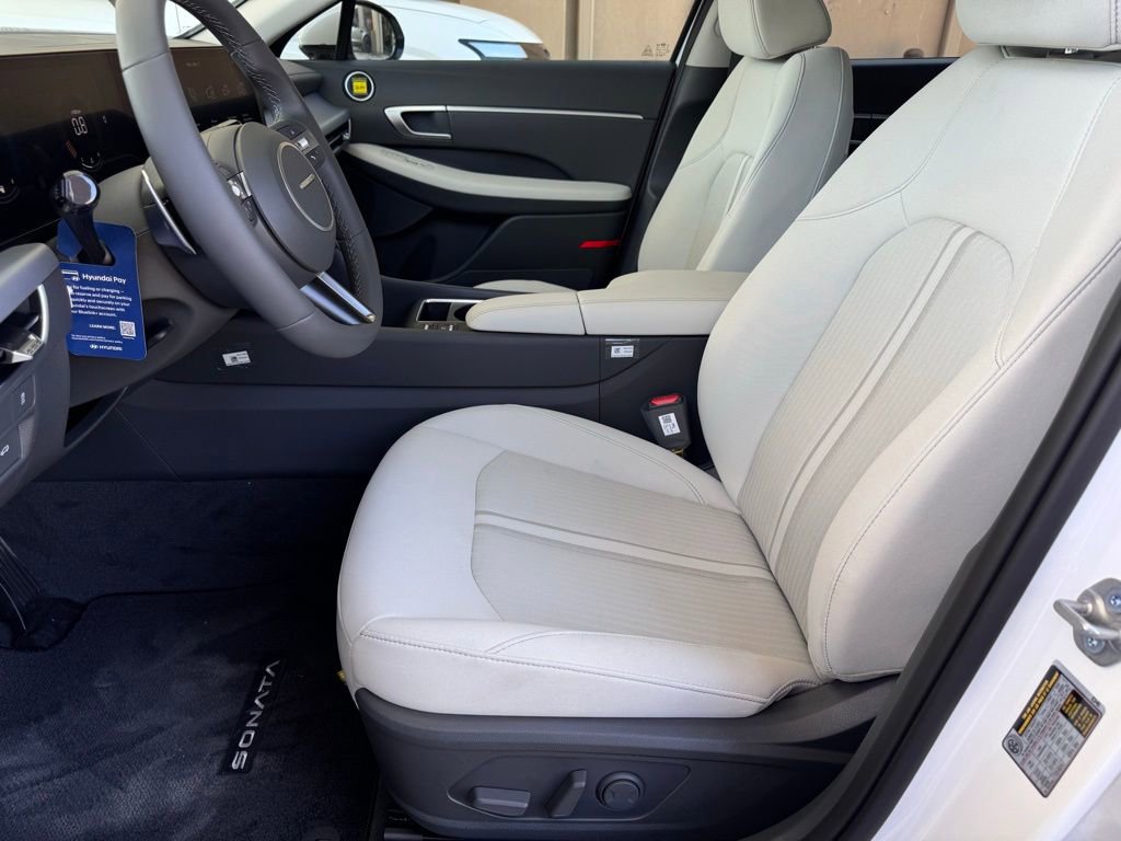New 2026 Hyundai Sonata SEL FWD image 8