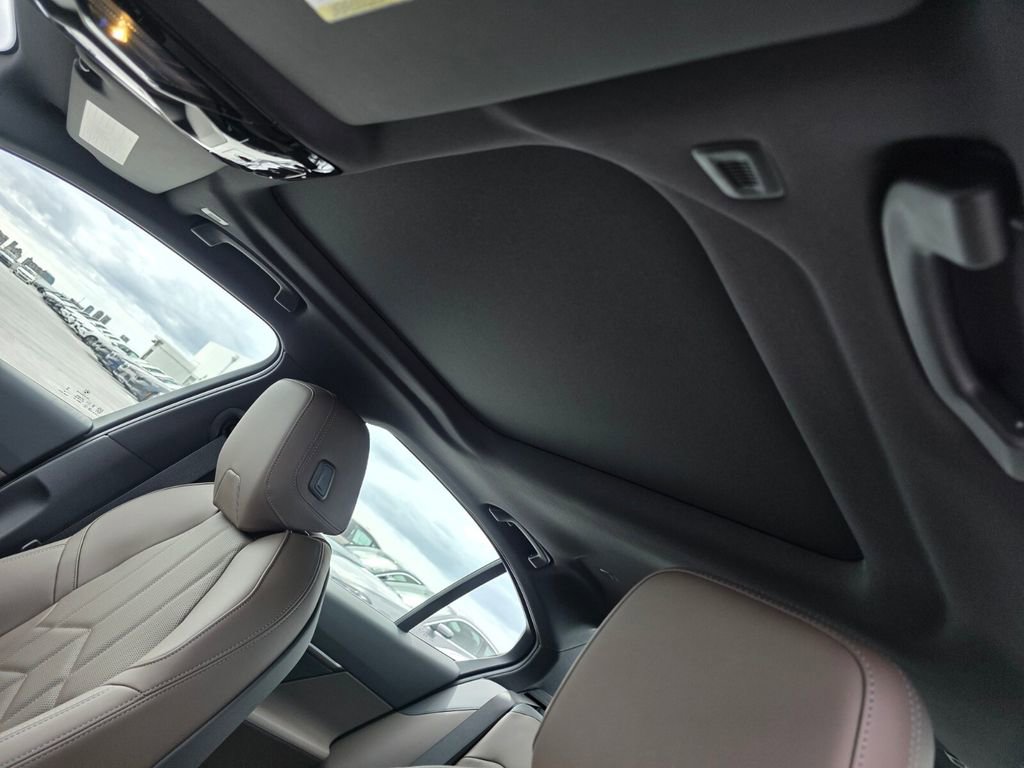 New 2026 BMW 530i w/ M Sport Package RWD image 10