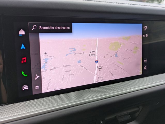 Certified 2025 Porsche Cayenne AWD/4WD image 18