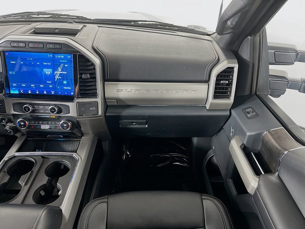 Used 2022 Ford F250 Lariat w/ Black Appearance Package AWD/4WD image 23
