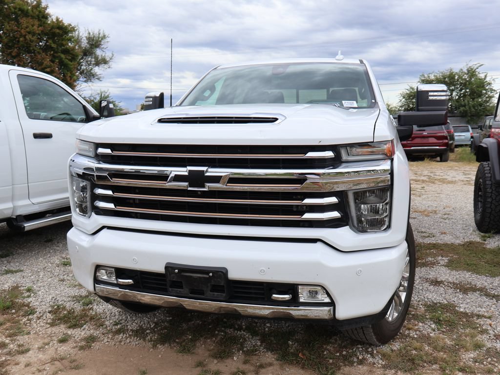 Used 2022 Chevrolet Silverado 3500 High Country w/ Z71 Off-Road Package AWD/4WD image 4