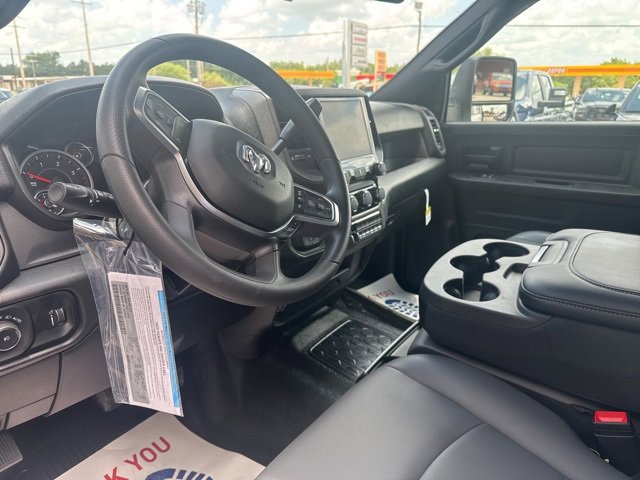 New 2025 RAM 5500 Tradesman image 20