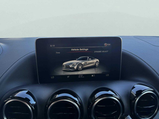 Used 2018 Mercedes-Benz AMG GT Roadster image 28