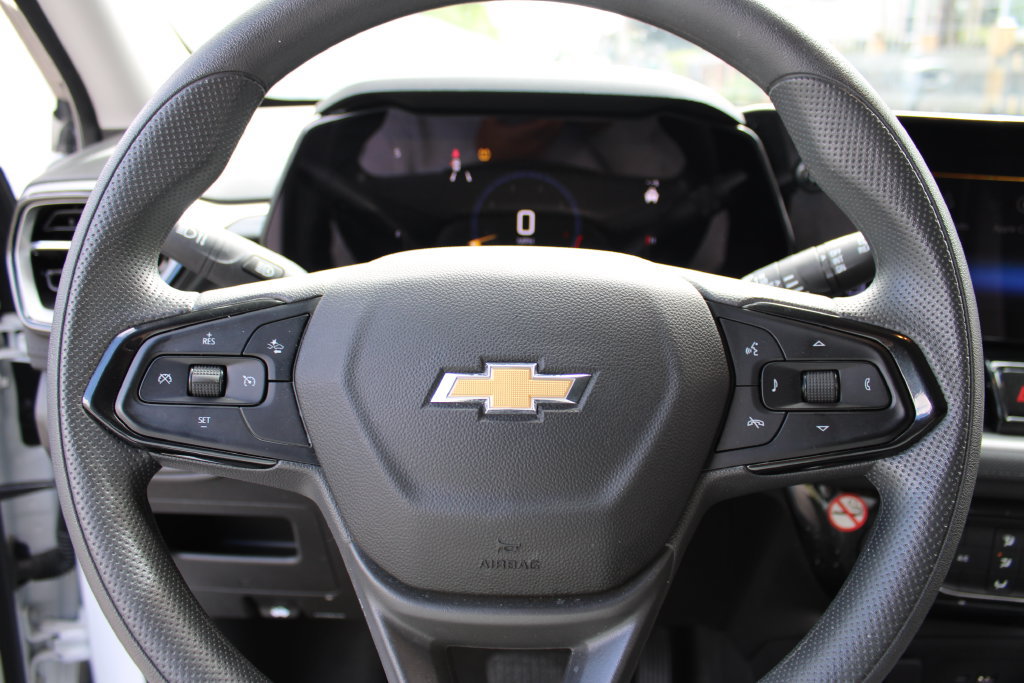 Used 2025 Chevrolet TrailBlazer LT FWD image 13