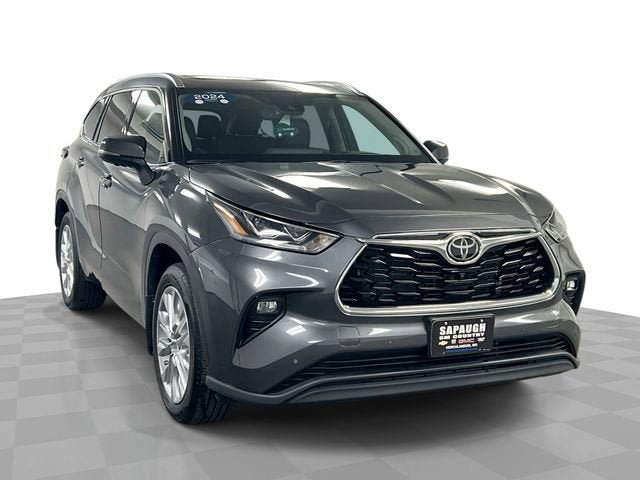 Used 2024 Toyota Highlander Limited