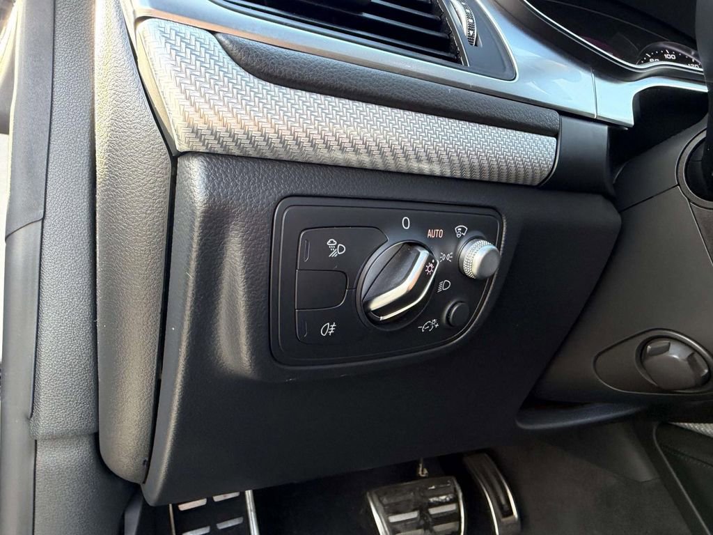 Used 2016 Audi RS 7 Prestige image 28