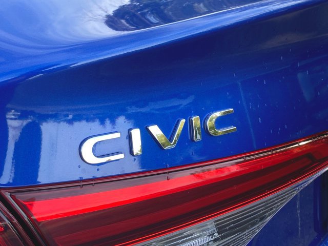 Used 2024 Honda Civic EX image 29