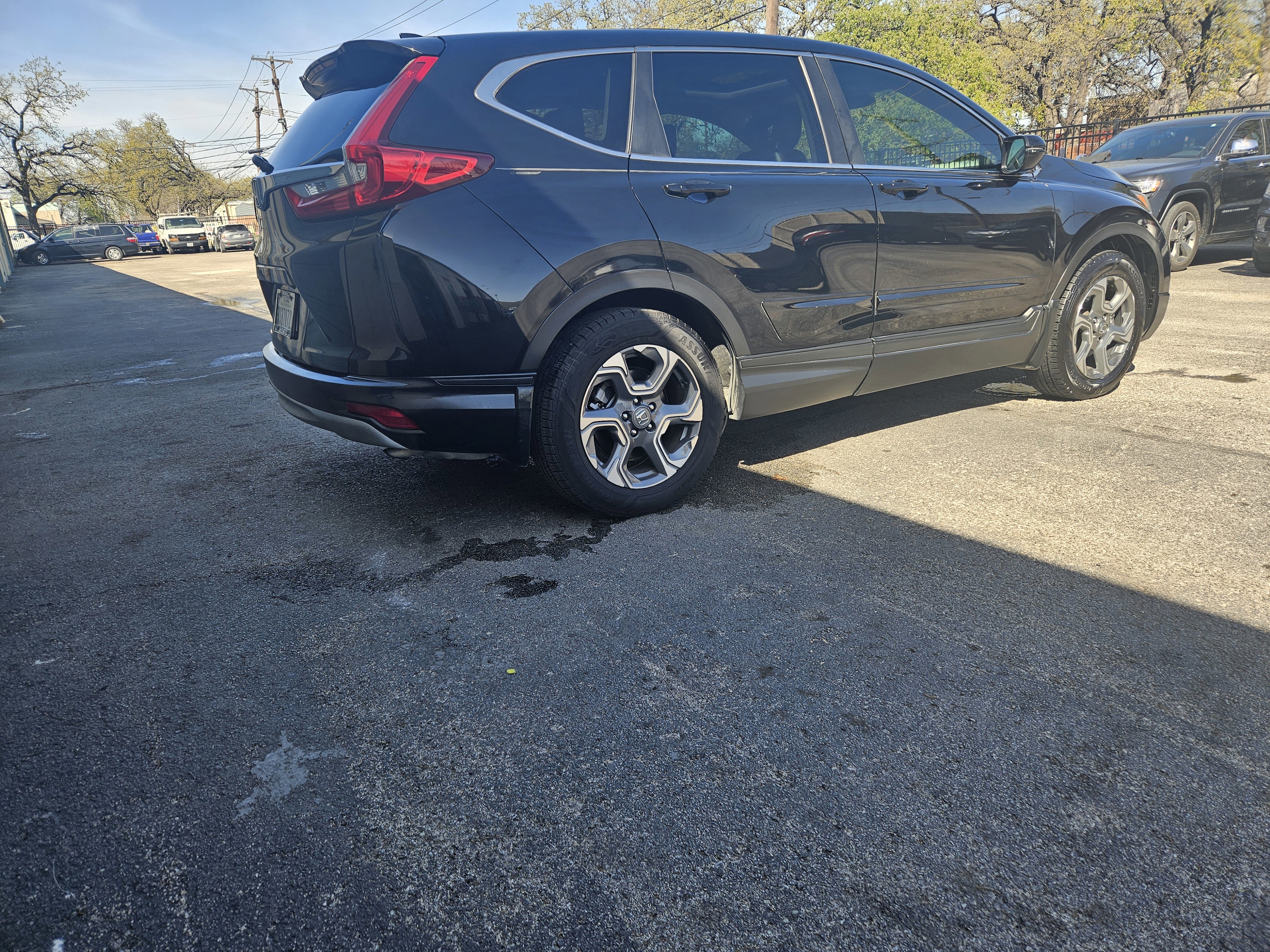 Used 2017 Honda CR-V EX-L image 4