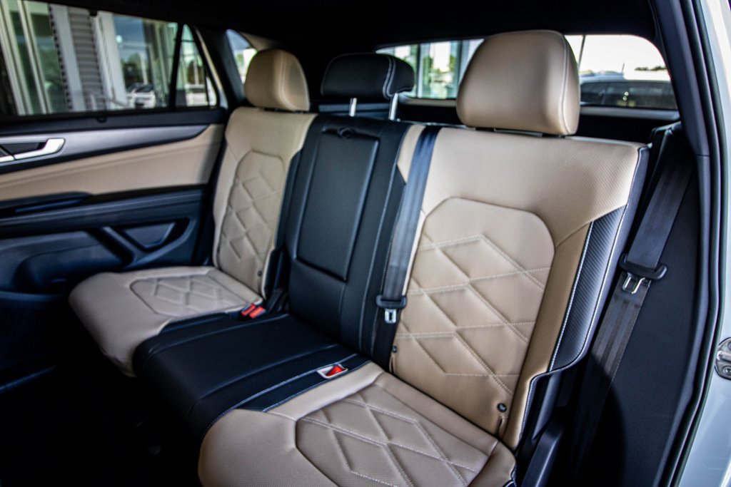 New 2026 Volkswagen Atlas Cross Sport SE image 49