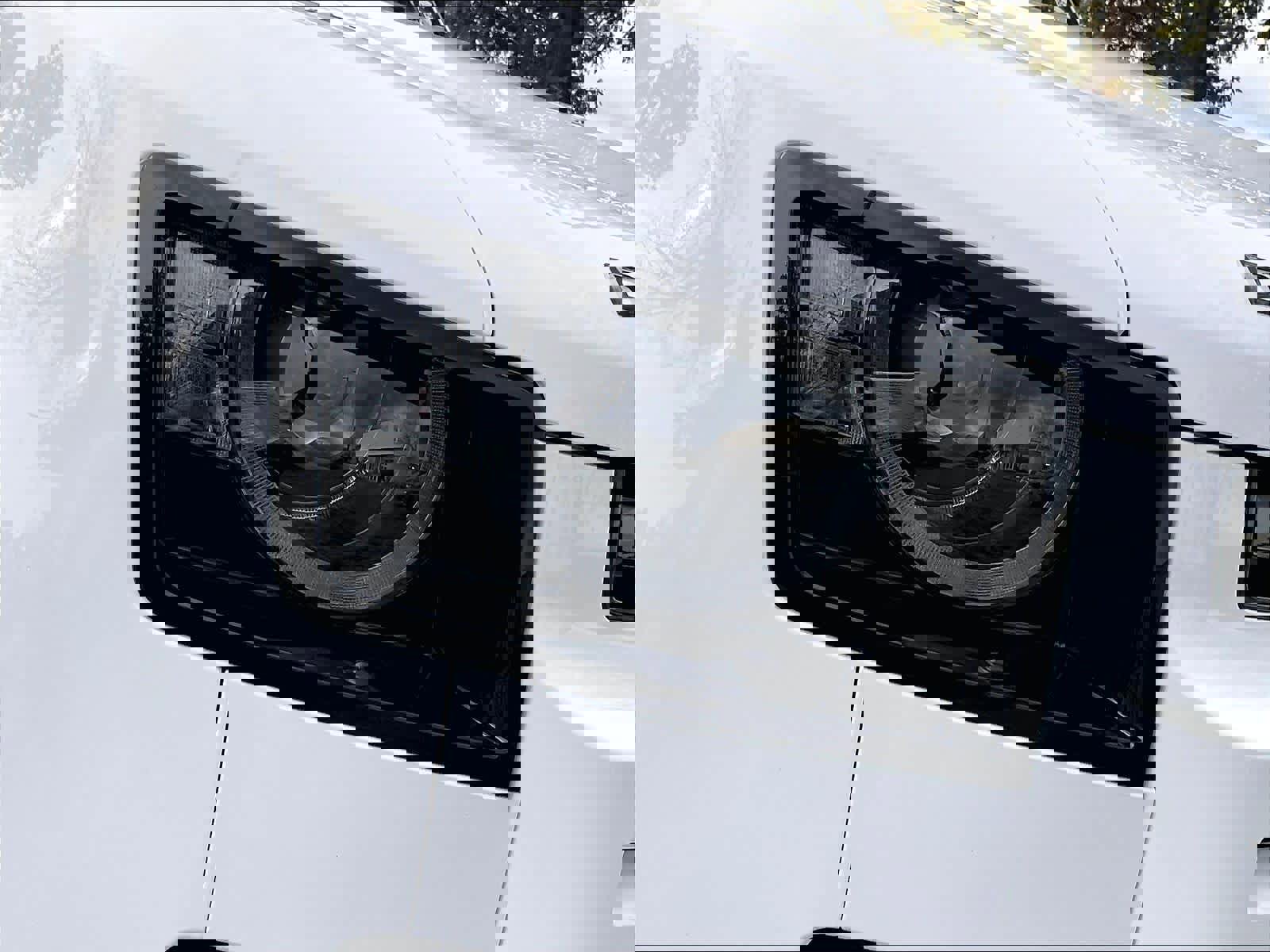 Used 2024 Land Rover Defender 110 S image 29