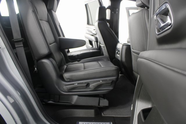 Used 2023 Chevrolet Tahoe Z71 w/ Luxury Package image 24