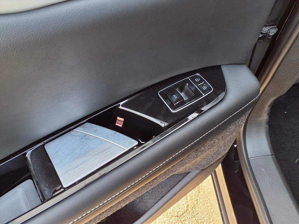 New 2026 Cadillac Optiq Sport 1 image 13