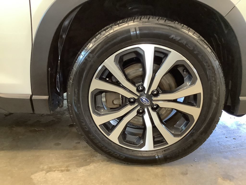 Certified 2023 Subaru Forester Limited AWD/4WD image 29