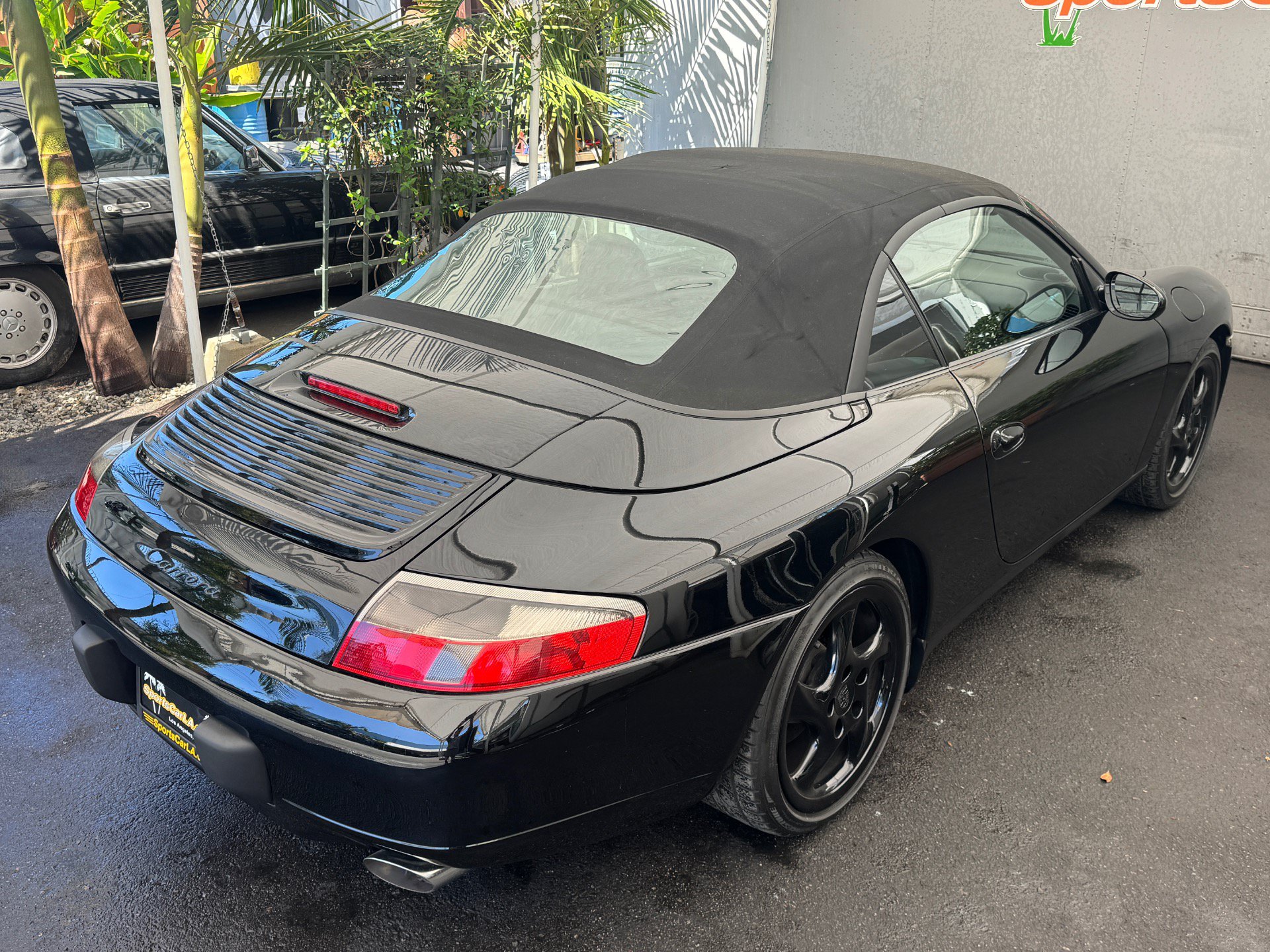 Used 1999 Porsche 911 Cabriolet image 20