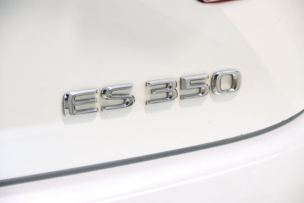 Used 2016 Lexus ES 350 FWD image 12