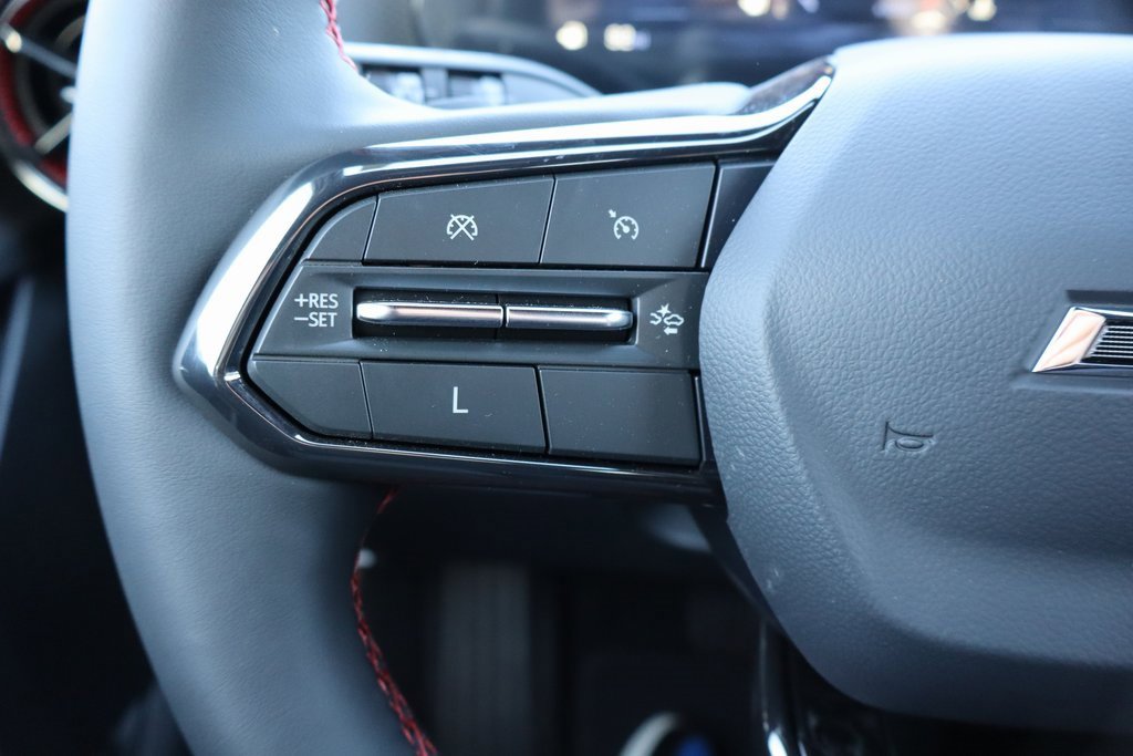 New 2025 Chevrolet Equinox RS image 8