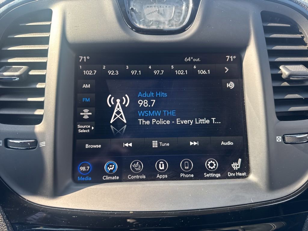 Used 2021 Chrysler 300 S image 17