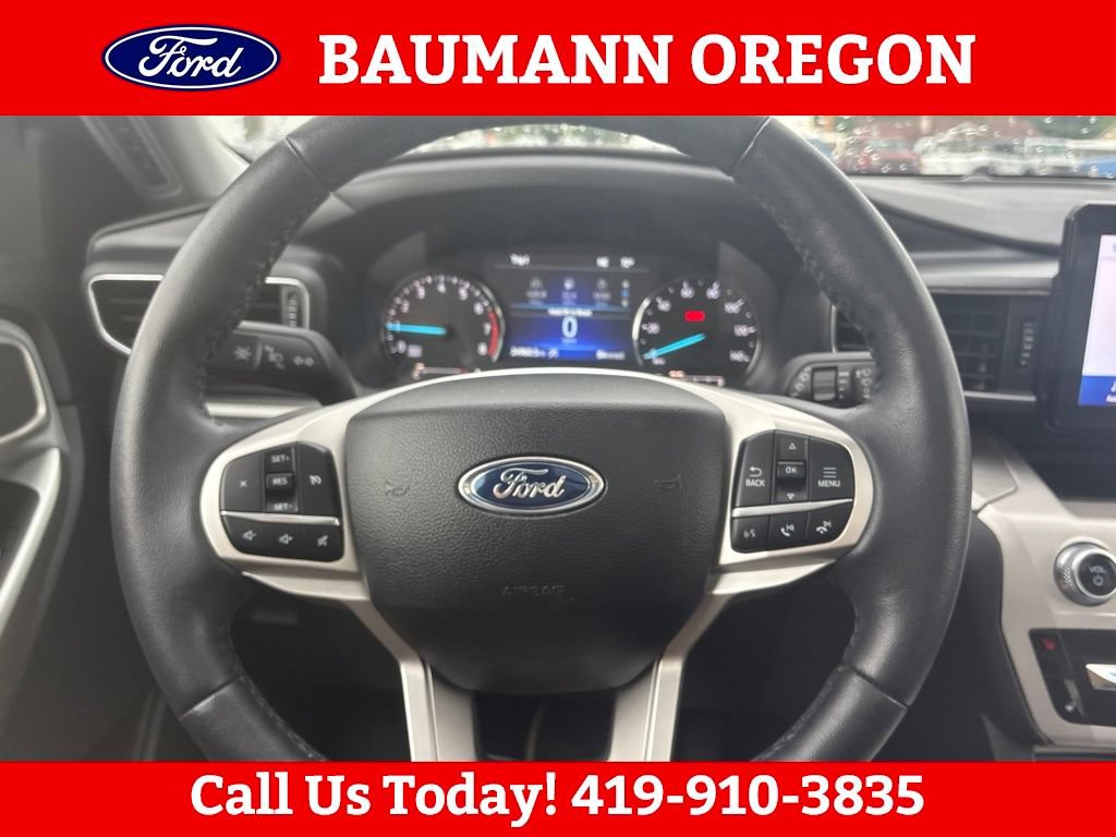 Used 2023 Ford Explorer XLT w/ Equipment Group 202A AWD/4WD image 23