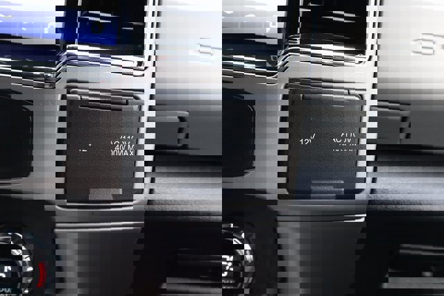 Certified 2022 Ford F250 Lariat w/ Lariat Ultimate Package image 36