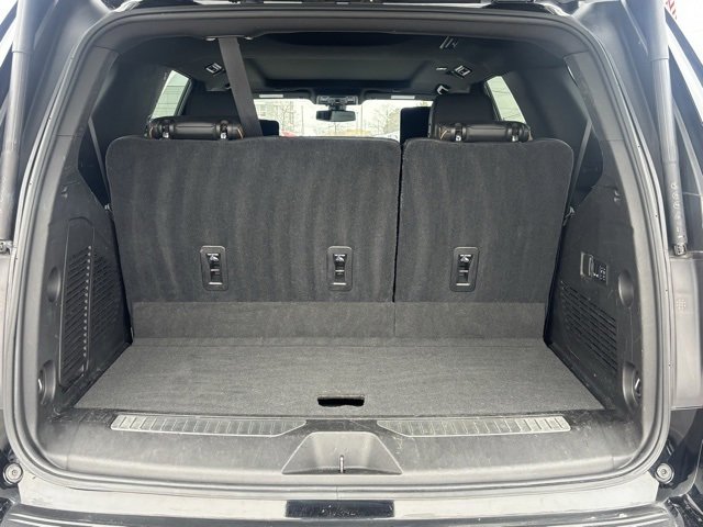 Used 2021 GMC Yukon AT4 w/ AT4 Premium Package image 9