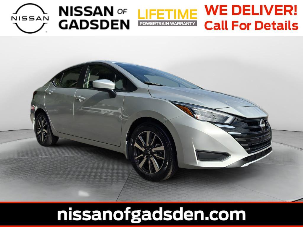 New 2025 Nissan Versa SV w/ Trunk Package