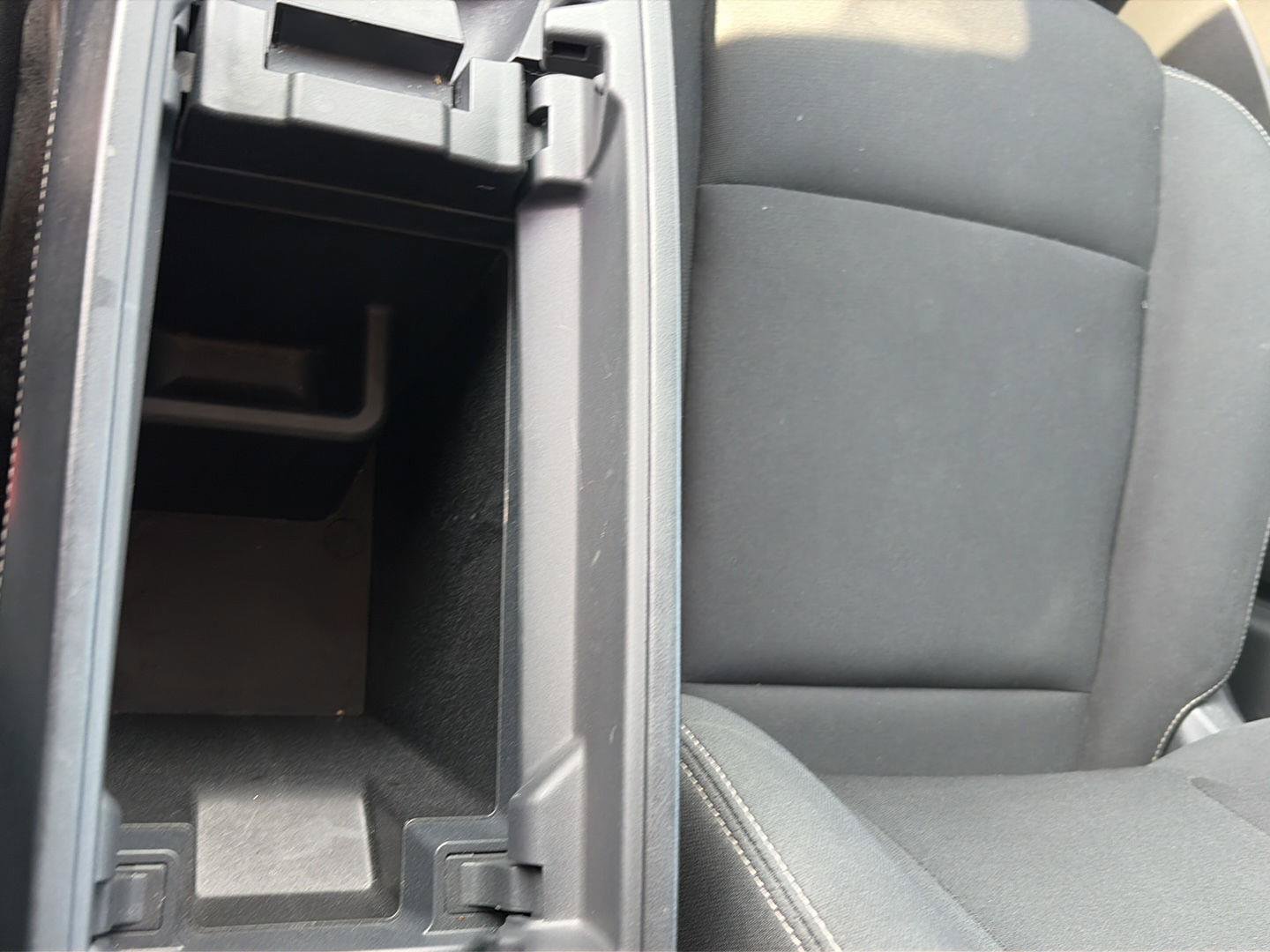 Used 2024 Nissan Rogue S FWD image 22