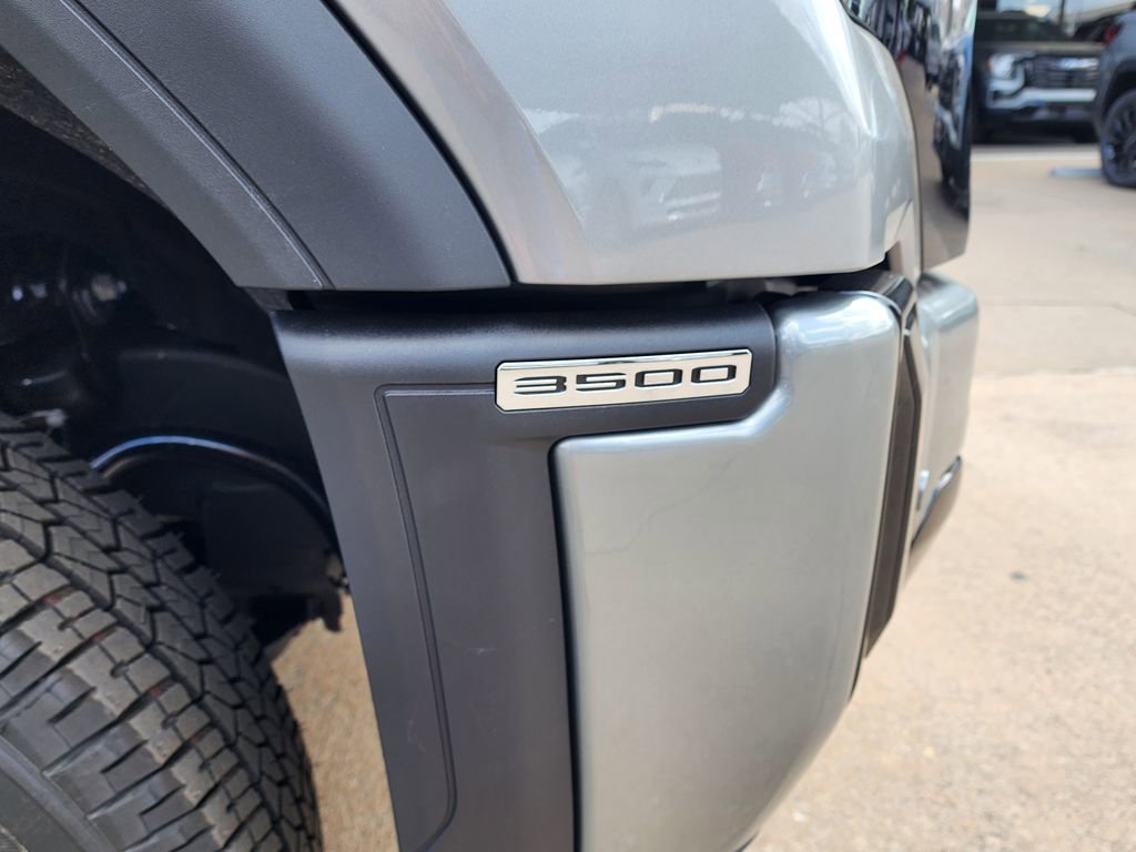 New 2026 GMC Sierra 3500 Denali Ultimate image 13