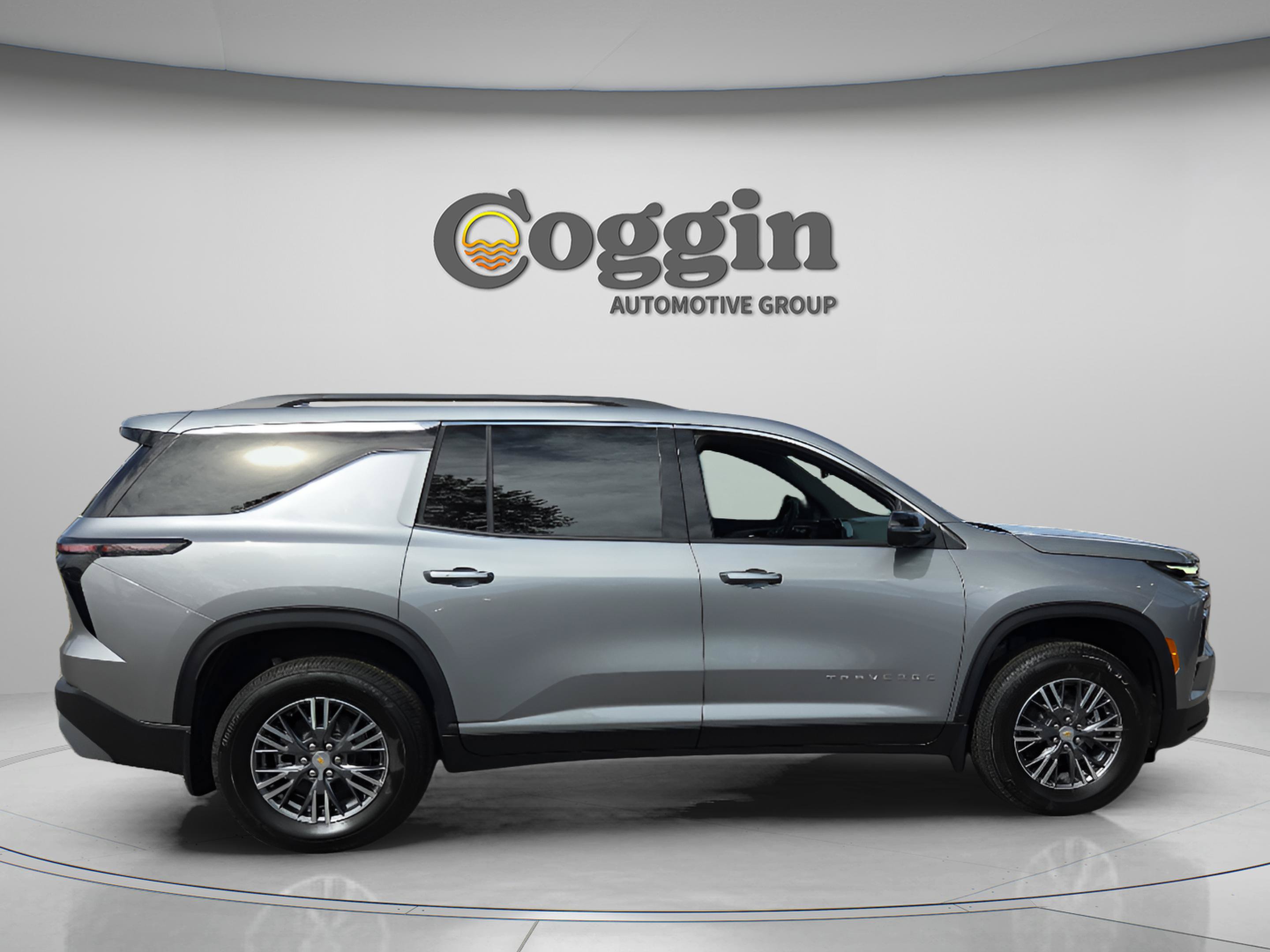 New 2026 Chevrolet Traverse LT w/ Driver Confidence Package FWD image 6