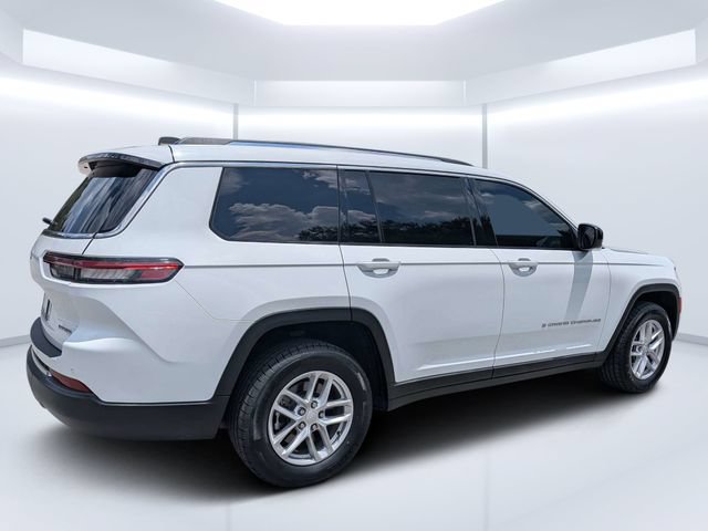 Used 2023 Jeep Grand Cherokee L Laredo AWD/4WD image 3