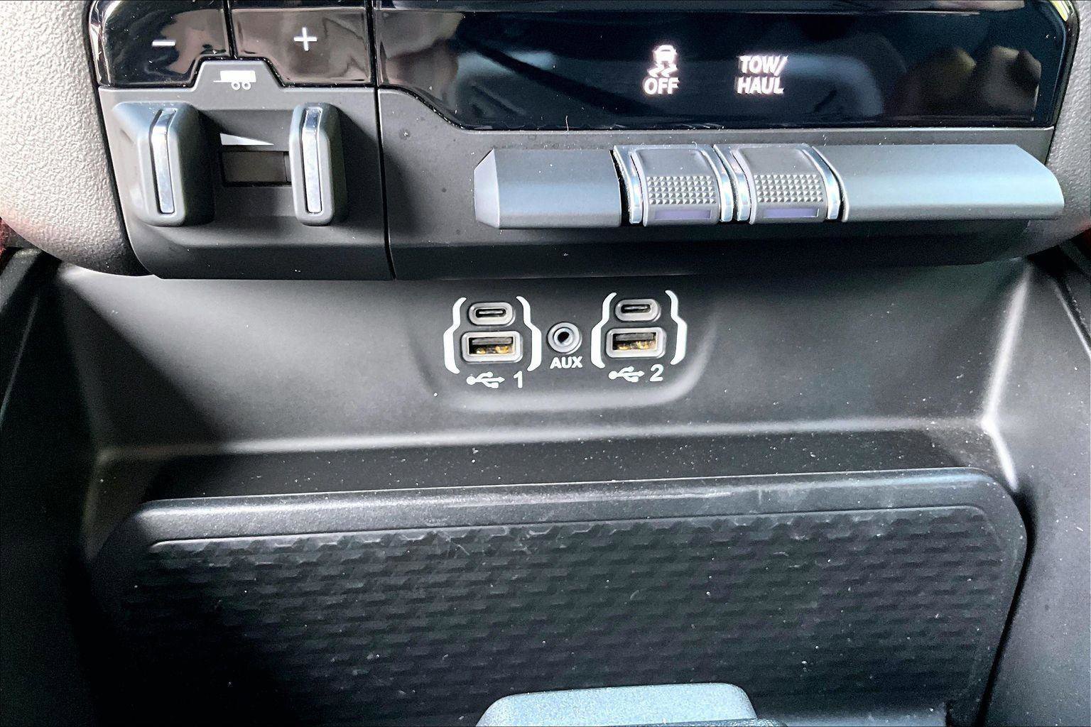 Used 2022 RAM 1500 Rebel w/ Rebel Level 1 Equipment Group AWD/4WD image 34