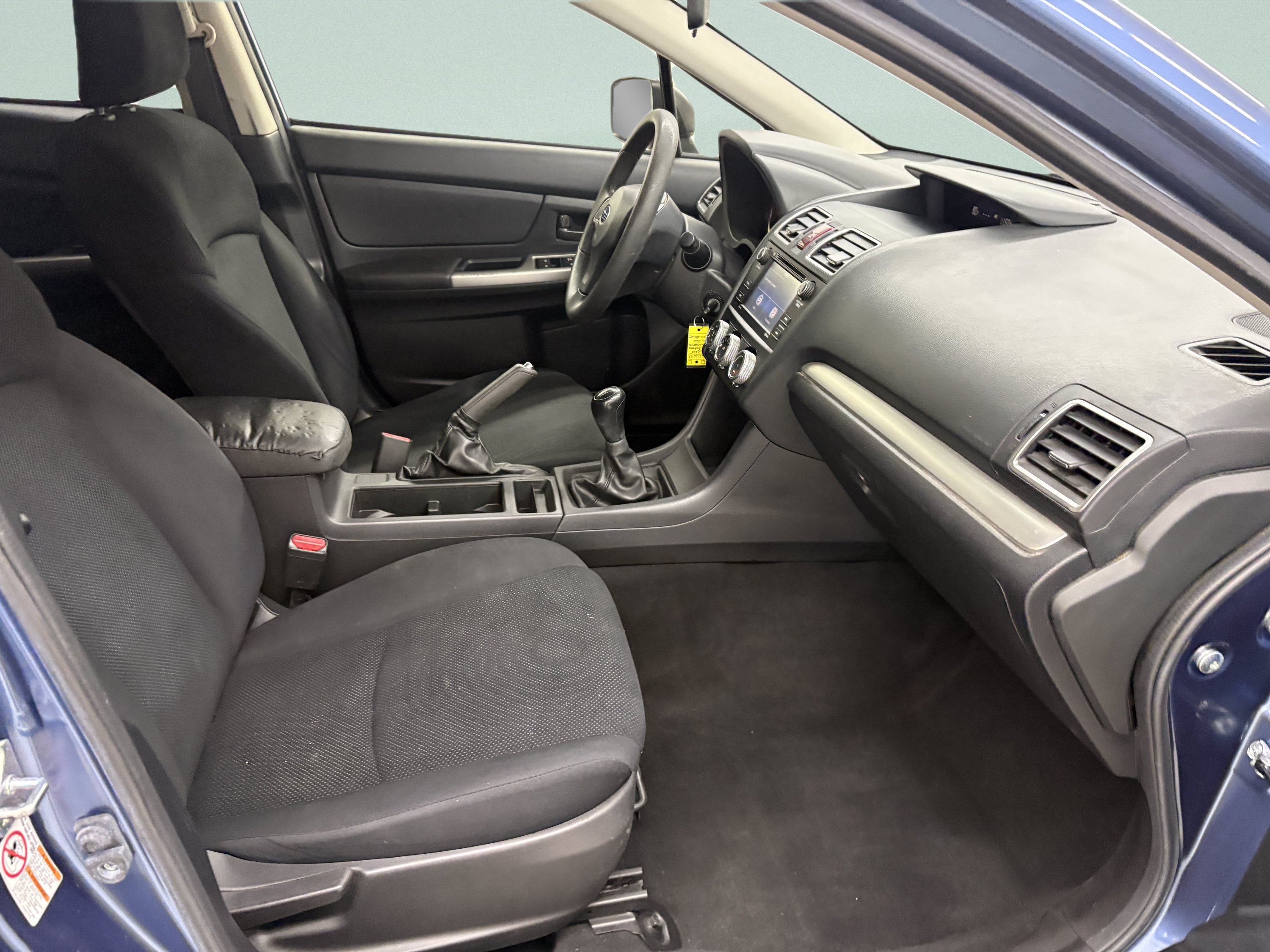 Used 2015 Subaru Crosstrek 2.0i AWD/4WD image 19